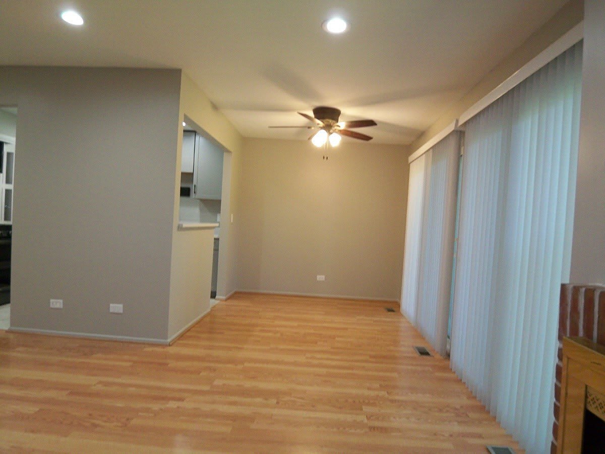 1546 Williamsburg Drive – photo 4
