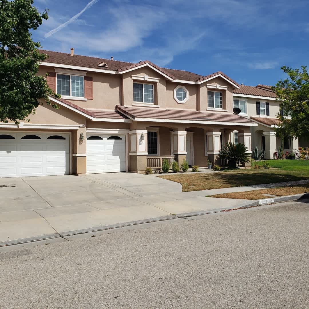 Spacious 5 Bedroom Home For Rent In Murrieta S Mapleton Area – photo 2