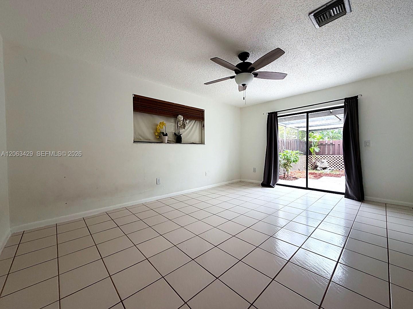 4226 Landar Drive – photo 3