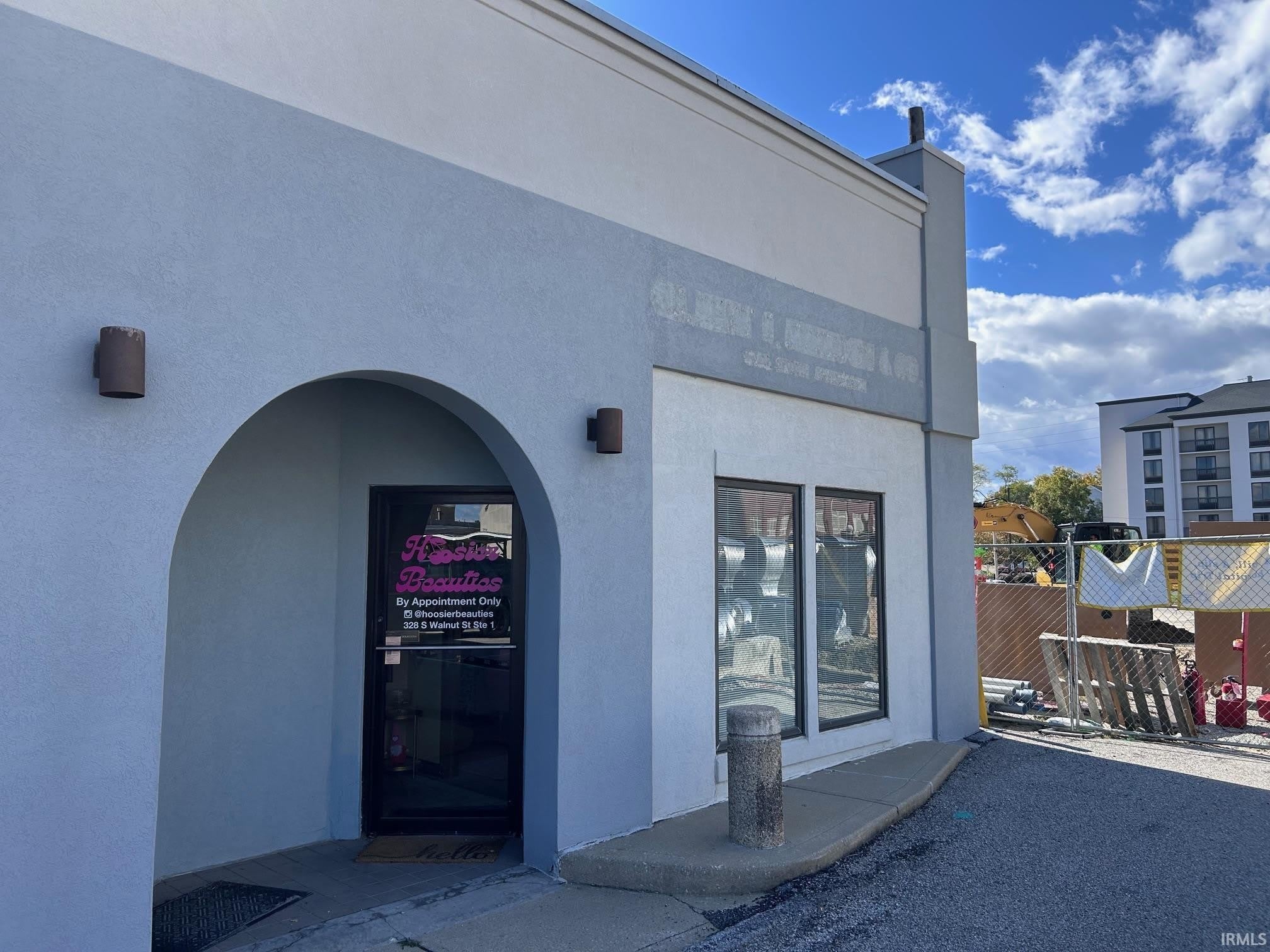 328 S Walnut Street – photo 1