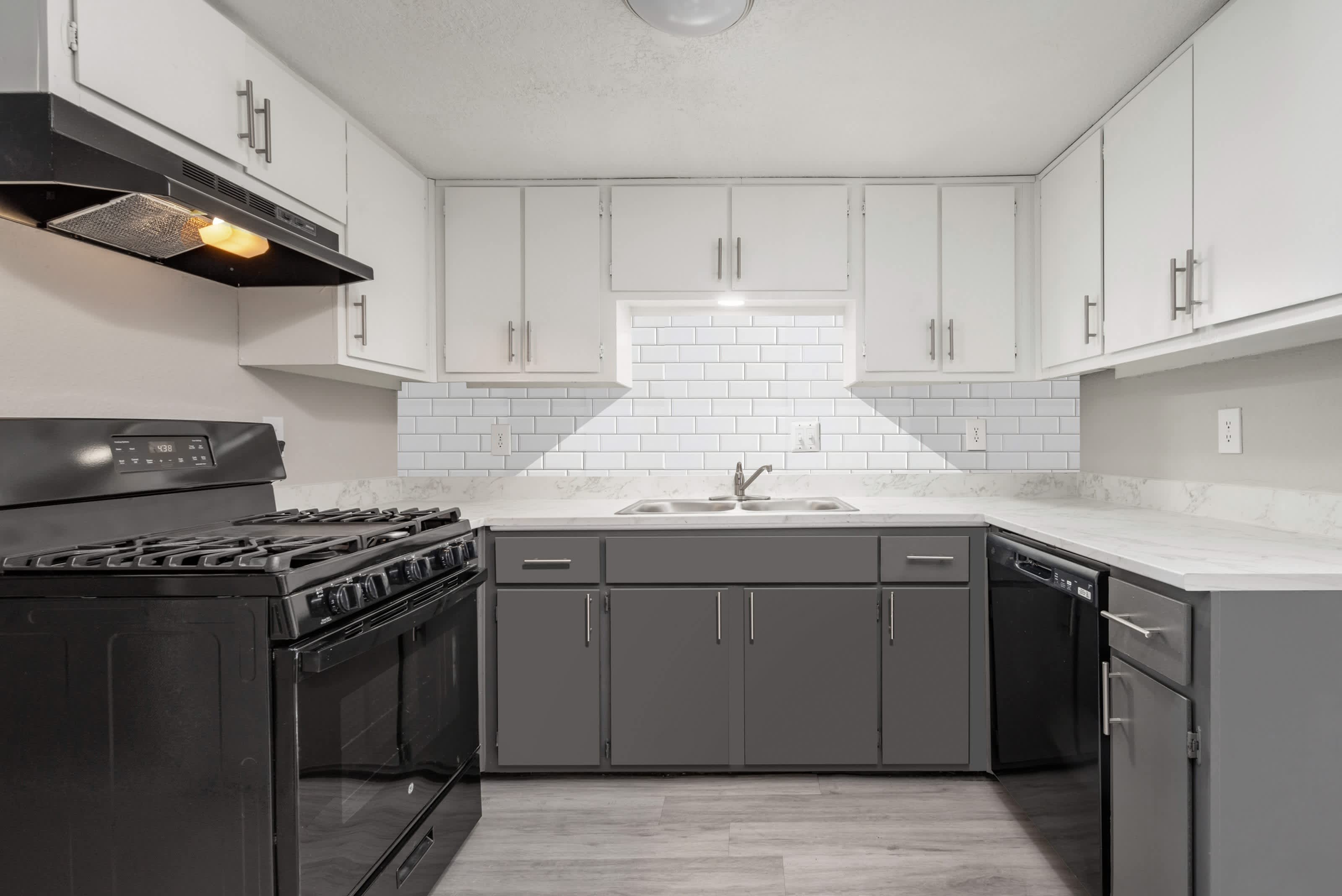 Spain Townhomes – photo 2