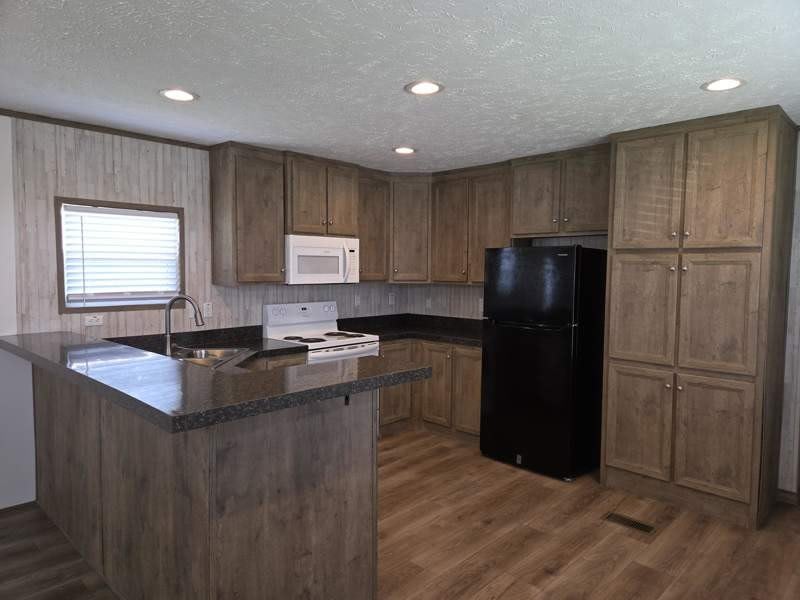 220 Robin Ann Avenue – photo 3