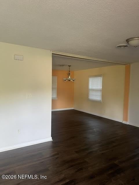 610 NIGHTINGALE Street – photo 3