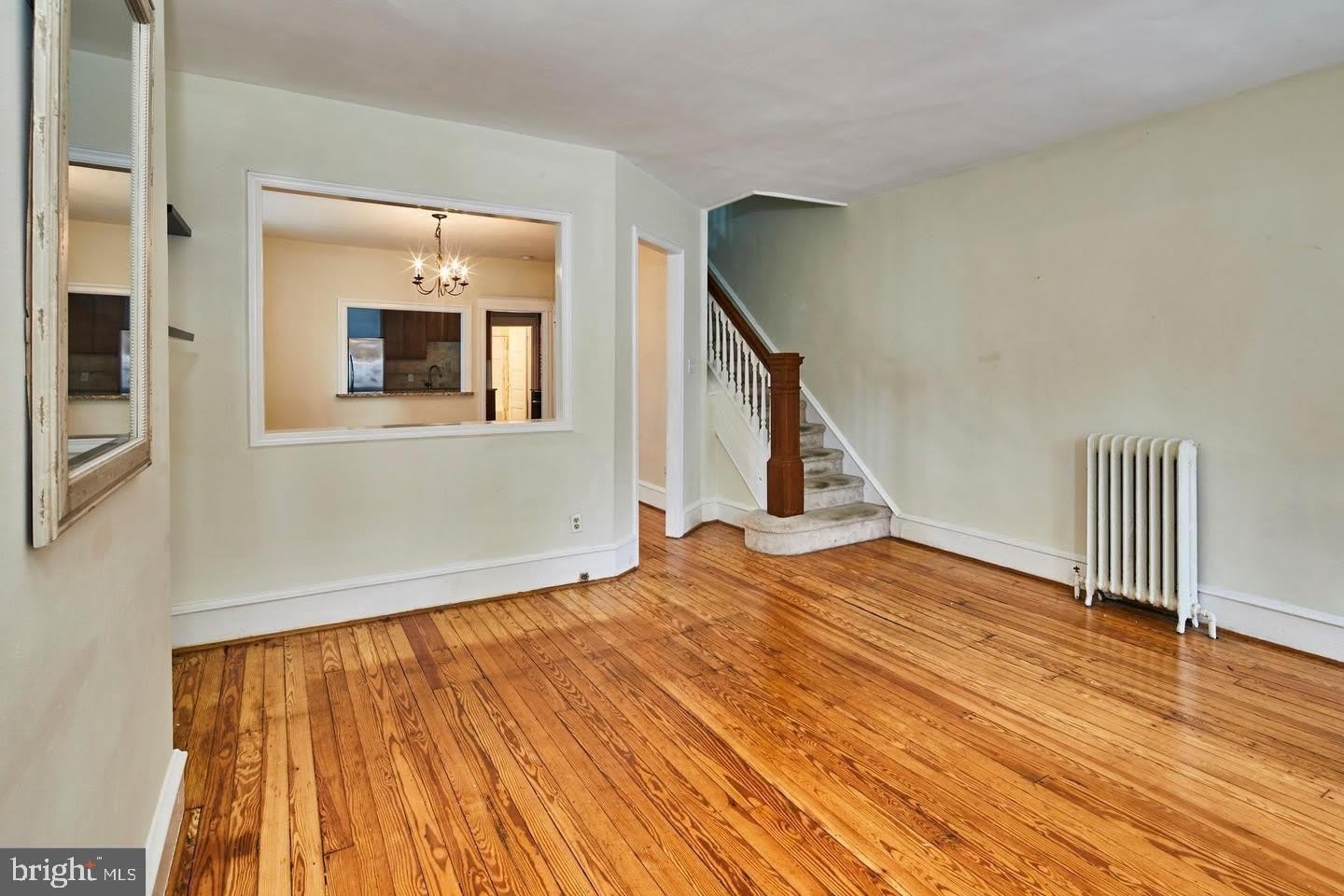 1607 W 9TH ST – photo 5