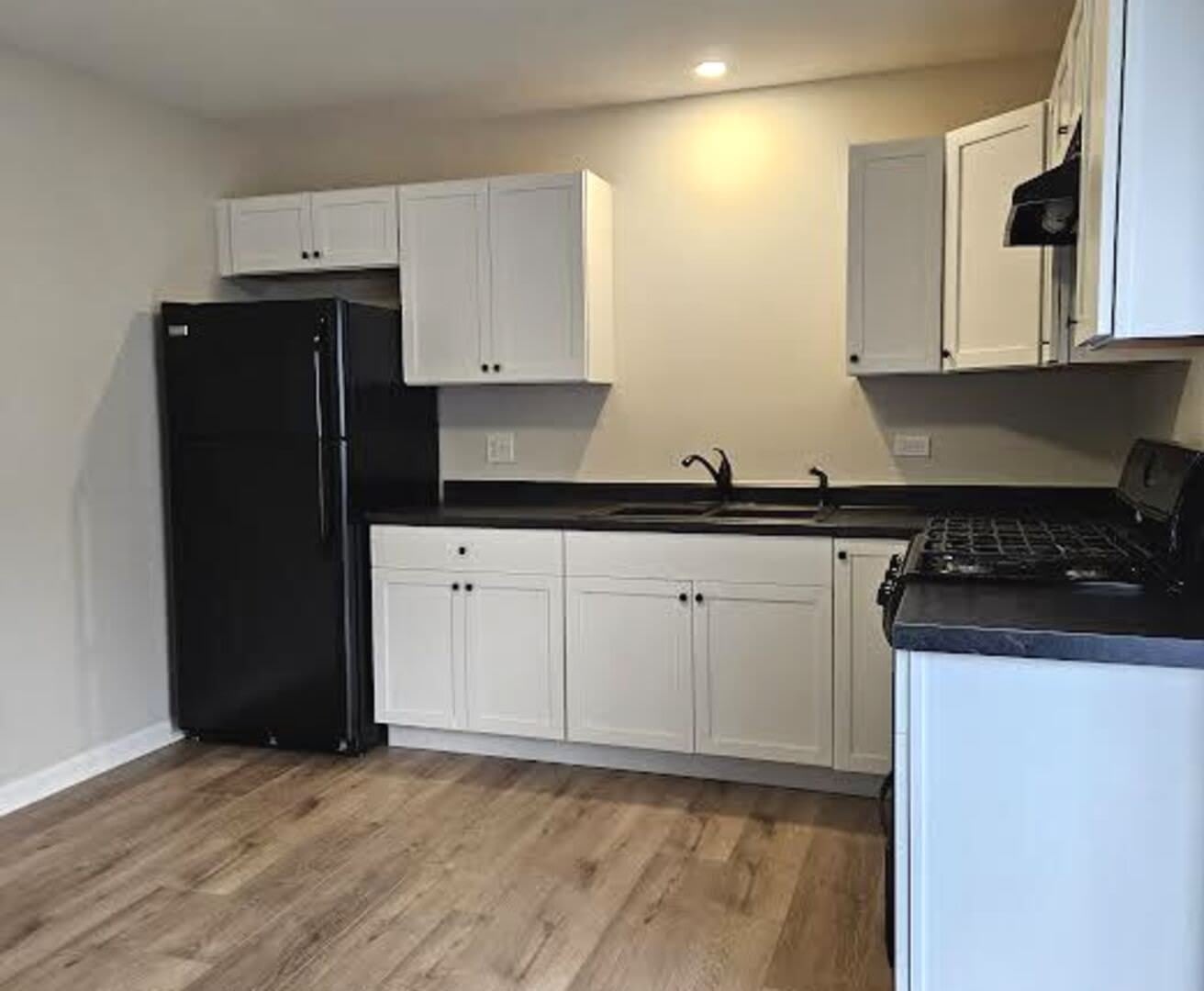 914 Hillside Avenue – photo 5