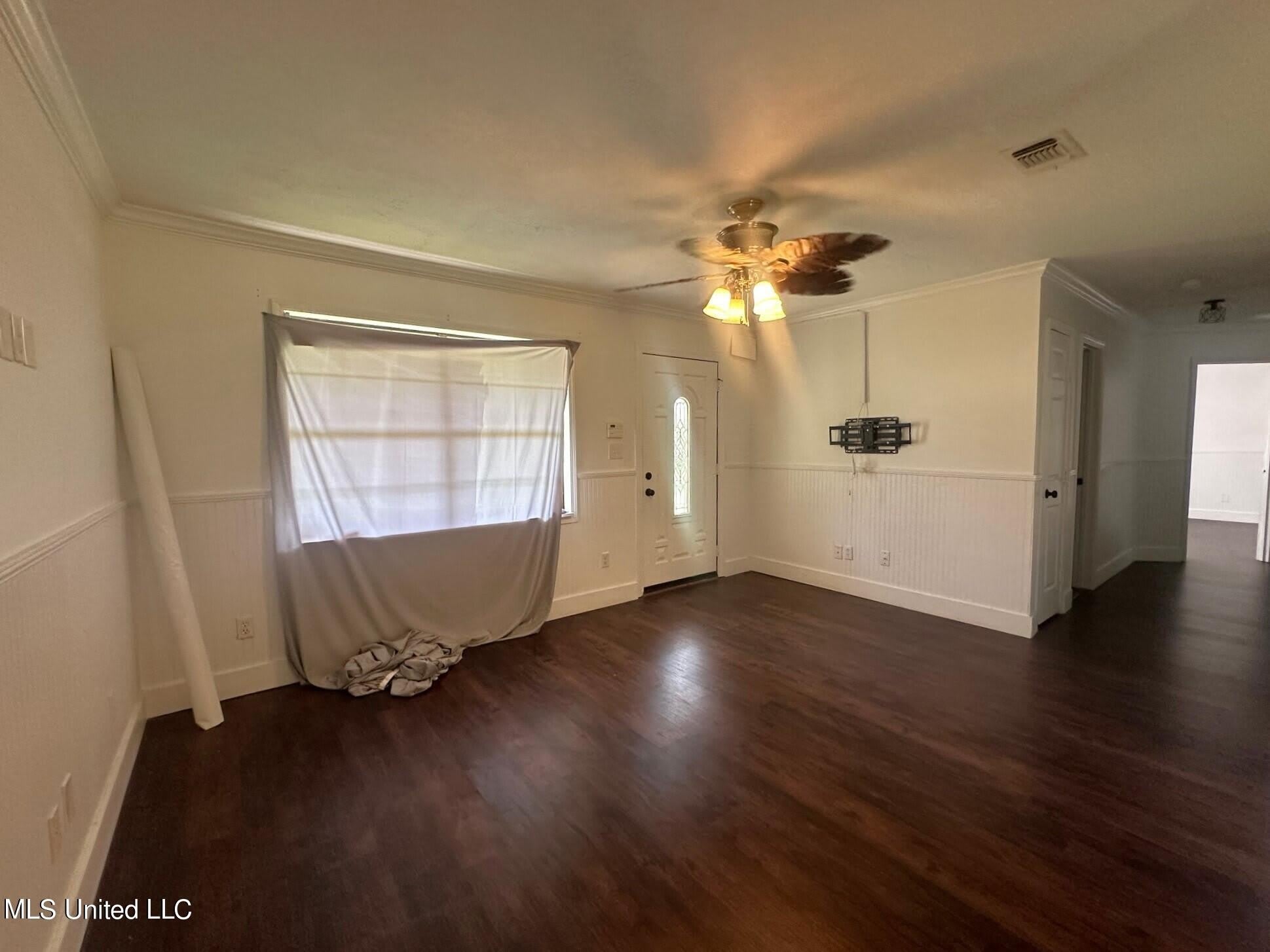 258 Conrad Lane – photo 2