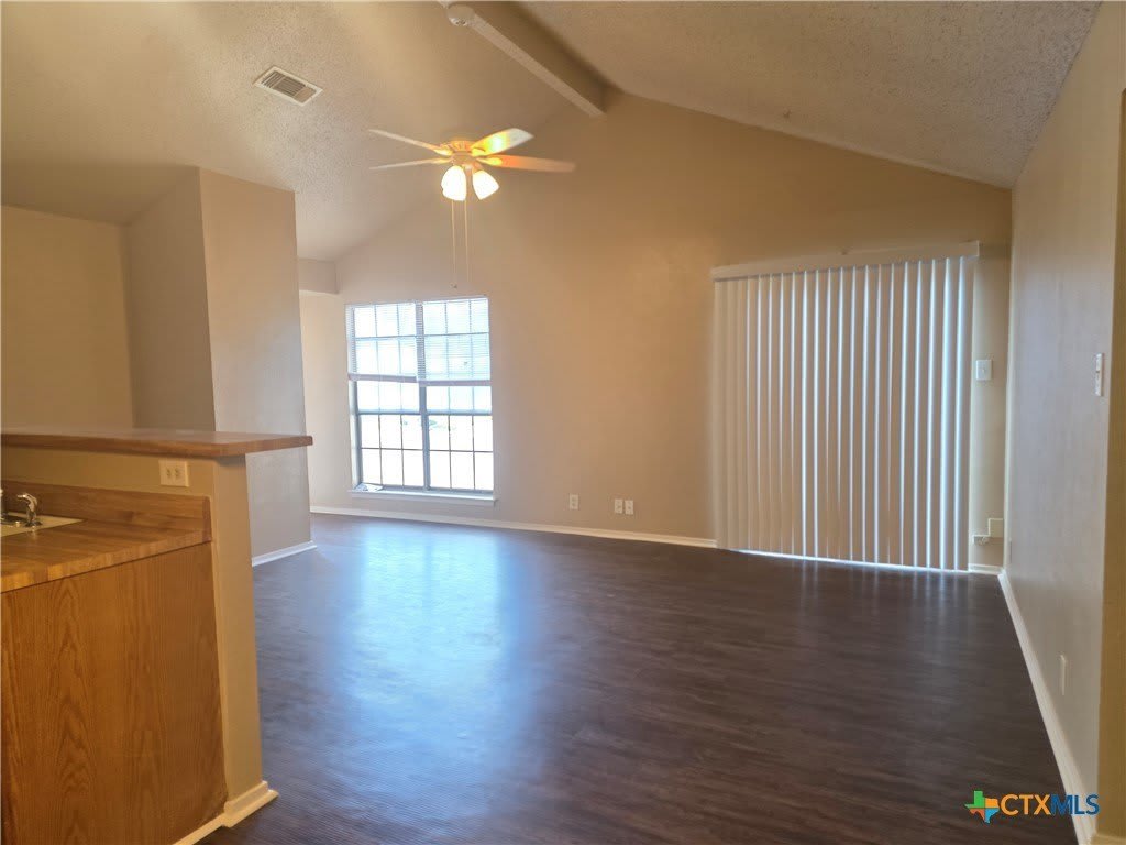 5226 Davy Crockett Street – photo 3