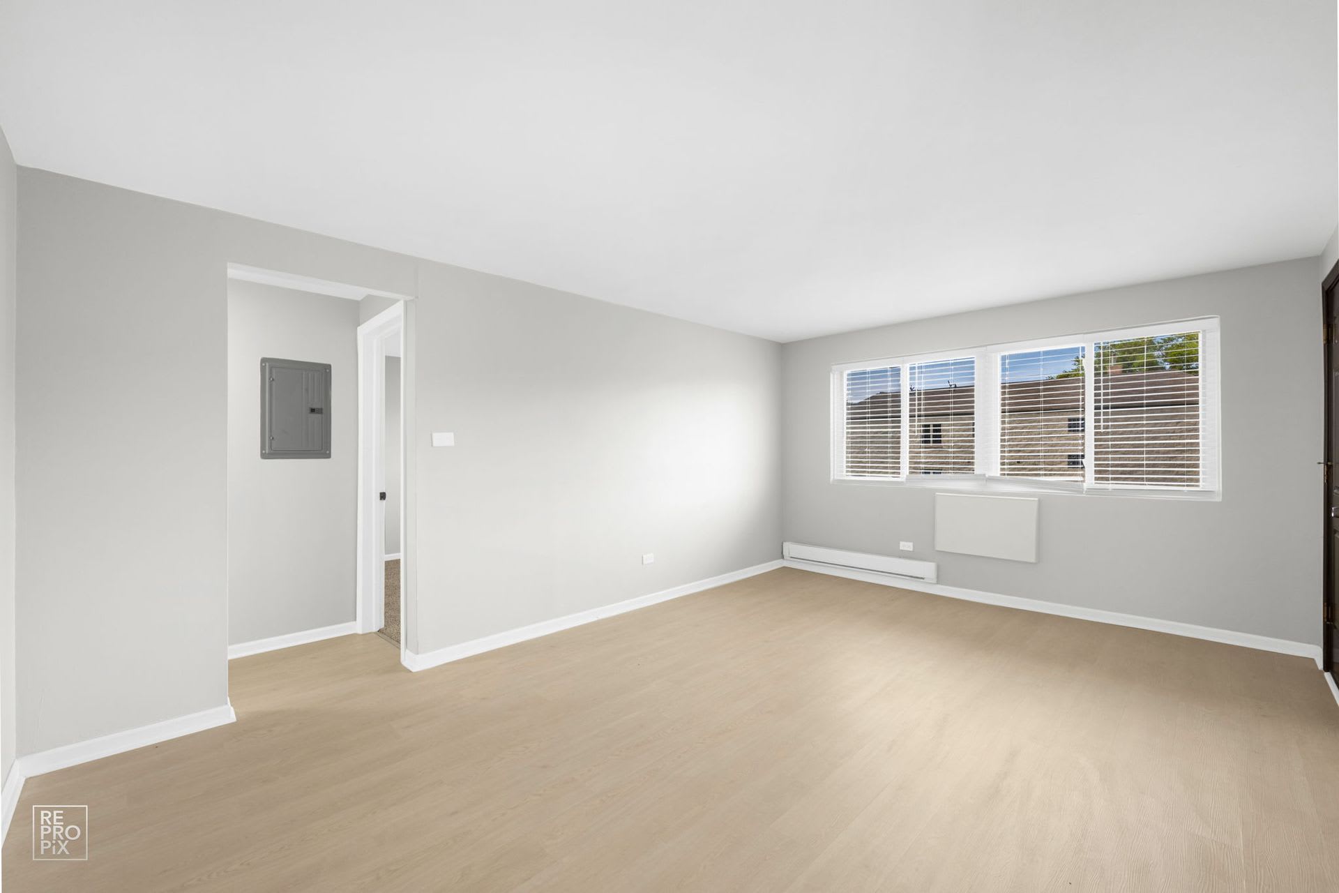 6921 S Cornell Ave – photo 3