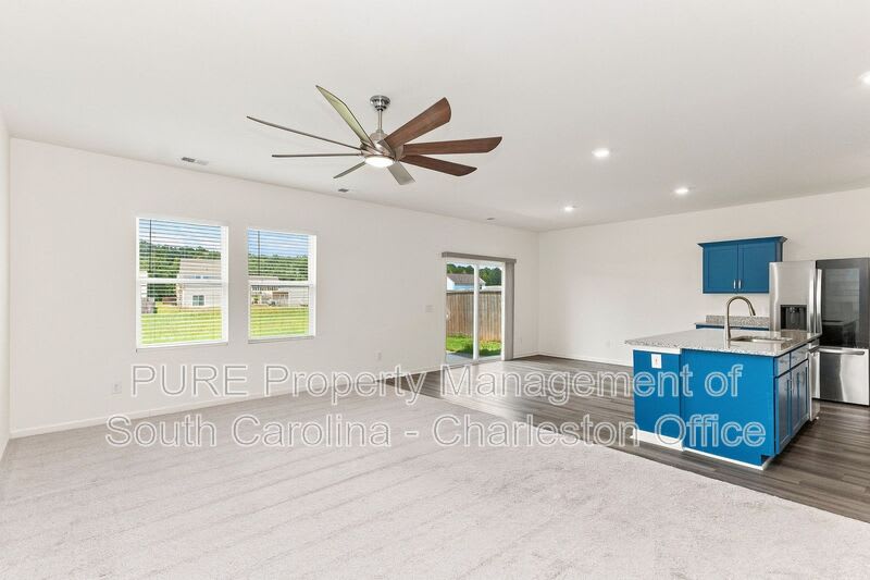 484 Pender Woods Dr – photo 2