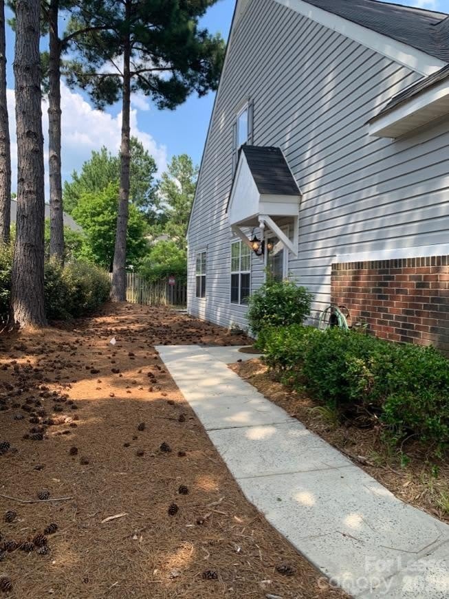 9731 Elizabeth Townes Lane – photo 2