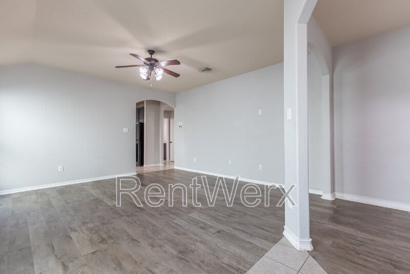 5815 Southern Knoll – photo 5