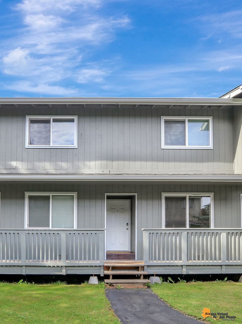 1810 E 72Nd Avenue – photo 4