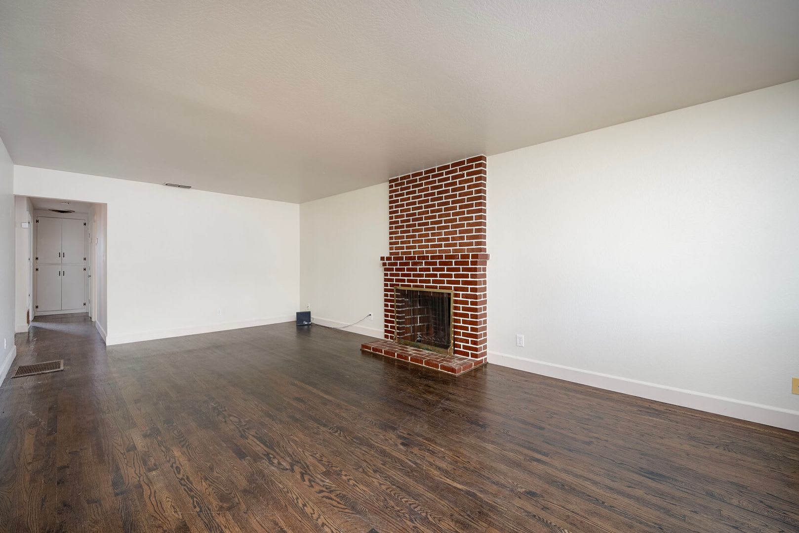1757 Wakefield Way – photo 4