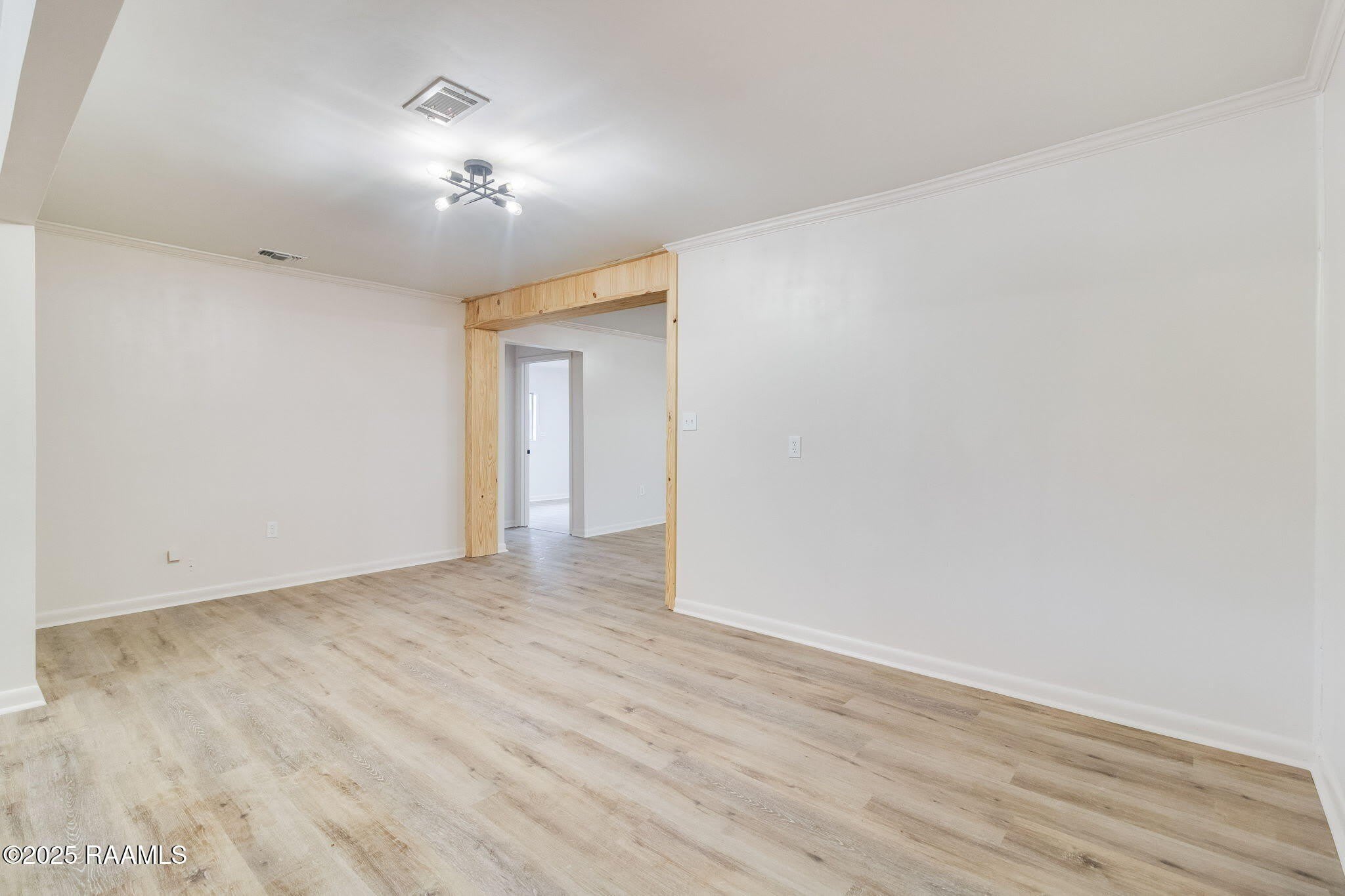 105 Brockton Drive – photo 3