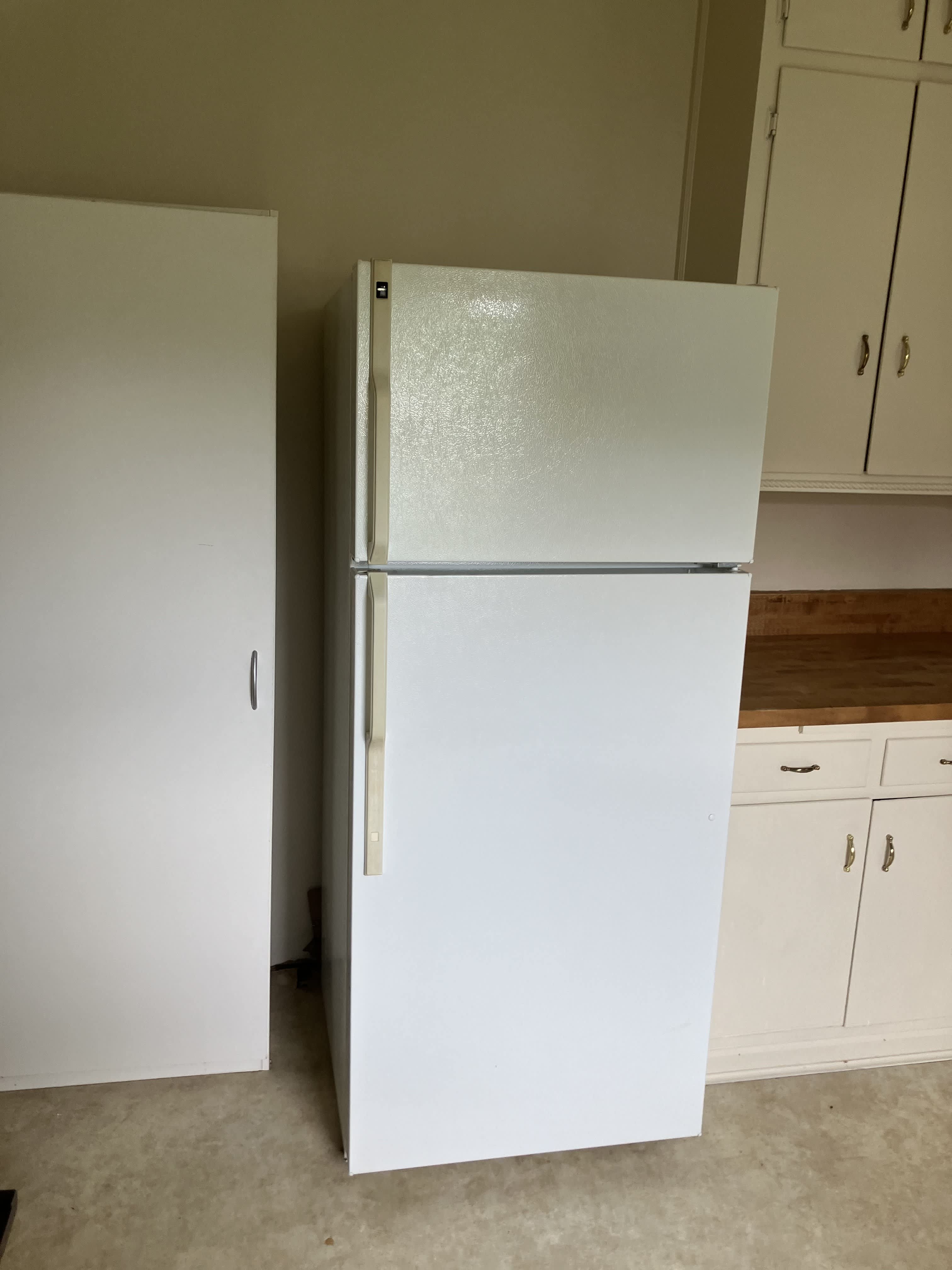 2123 Hillside Terrace – photo 3