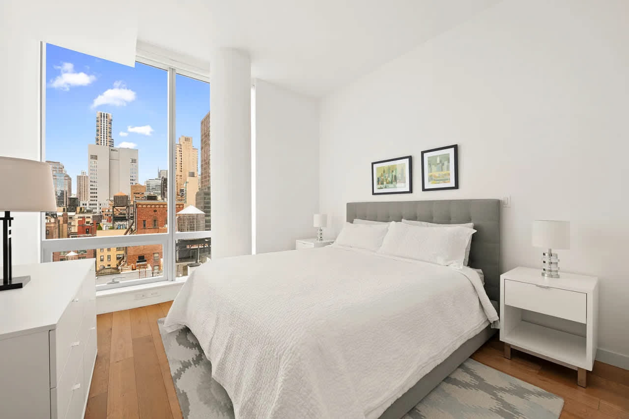 326 Lexington Ave Apt 22A – photo 5