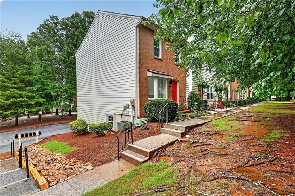 226 High Creek Drive – photo 3
