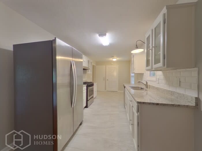 18 Hartley Woods Drive – photo 4