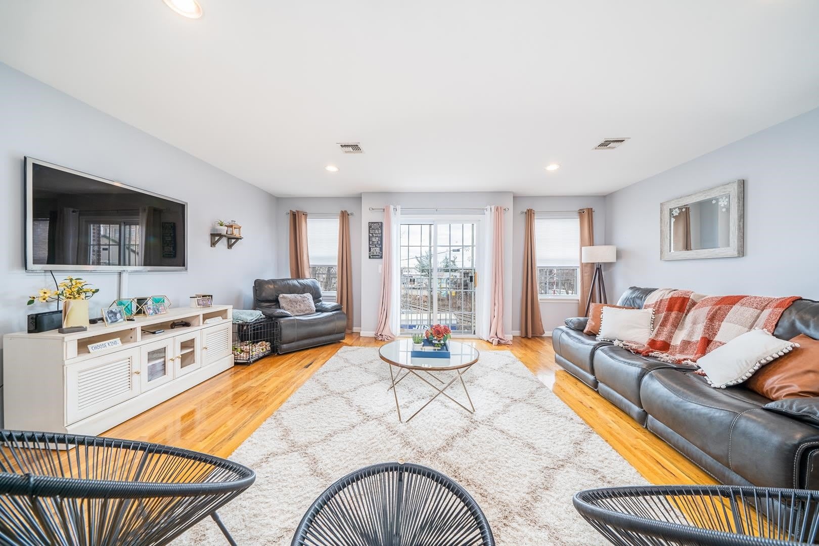 171 HALLADAY ST – photo 2