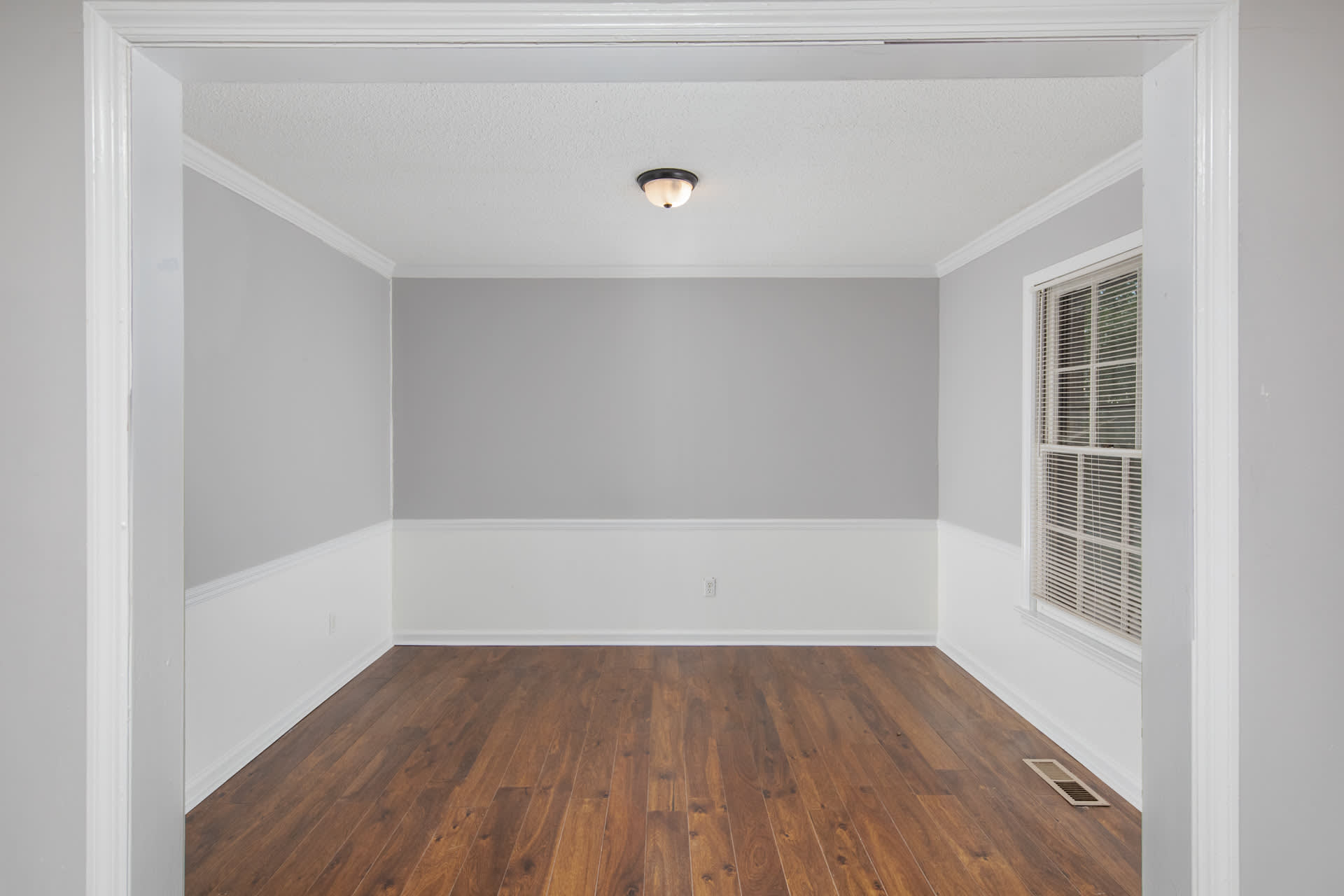 2624 Excalibur Drive Southeast – photo 5