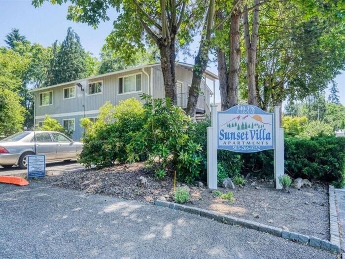 376 South Locust Street – photo 1