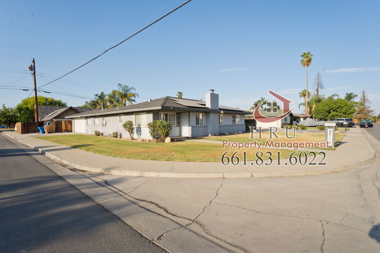 SW-Bakersfield 3 bedrooms 2 baths house – photo 1