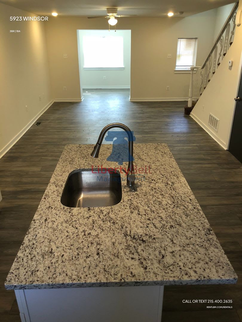 5923 Windsor Ave – photo 4