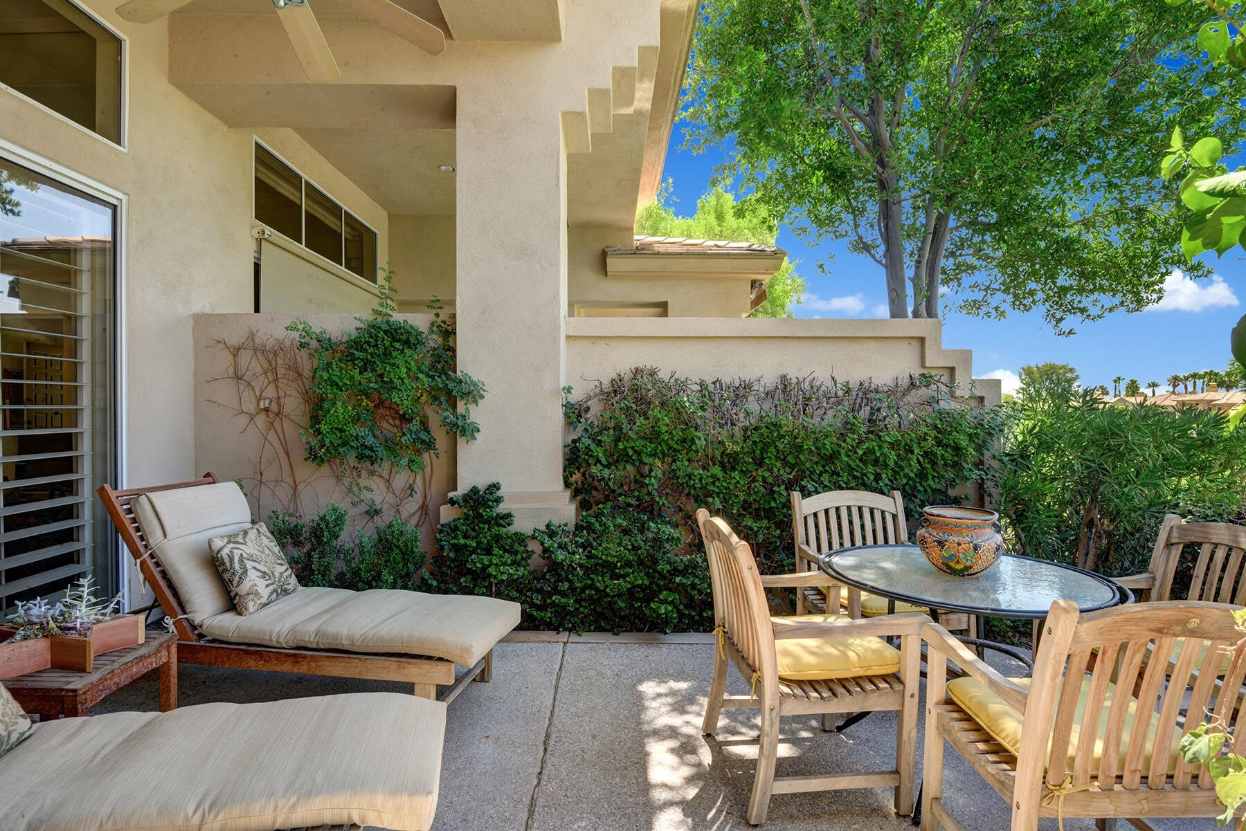 383 Desert Holly Drive – photo 2