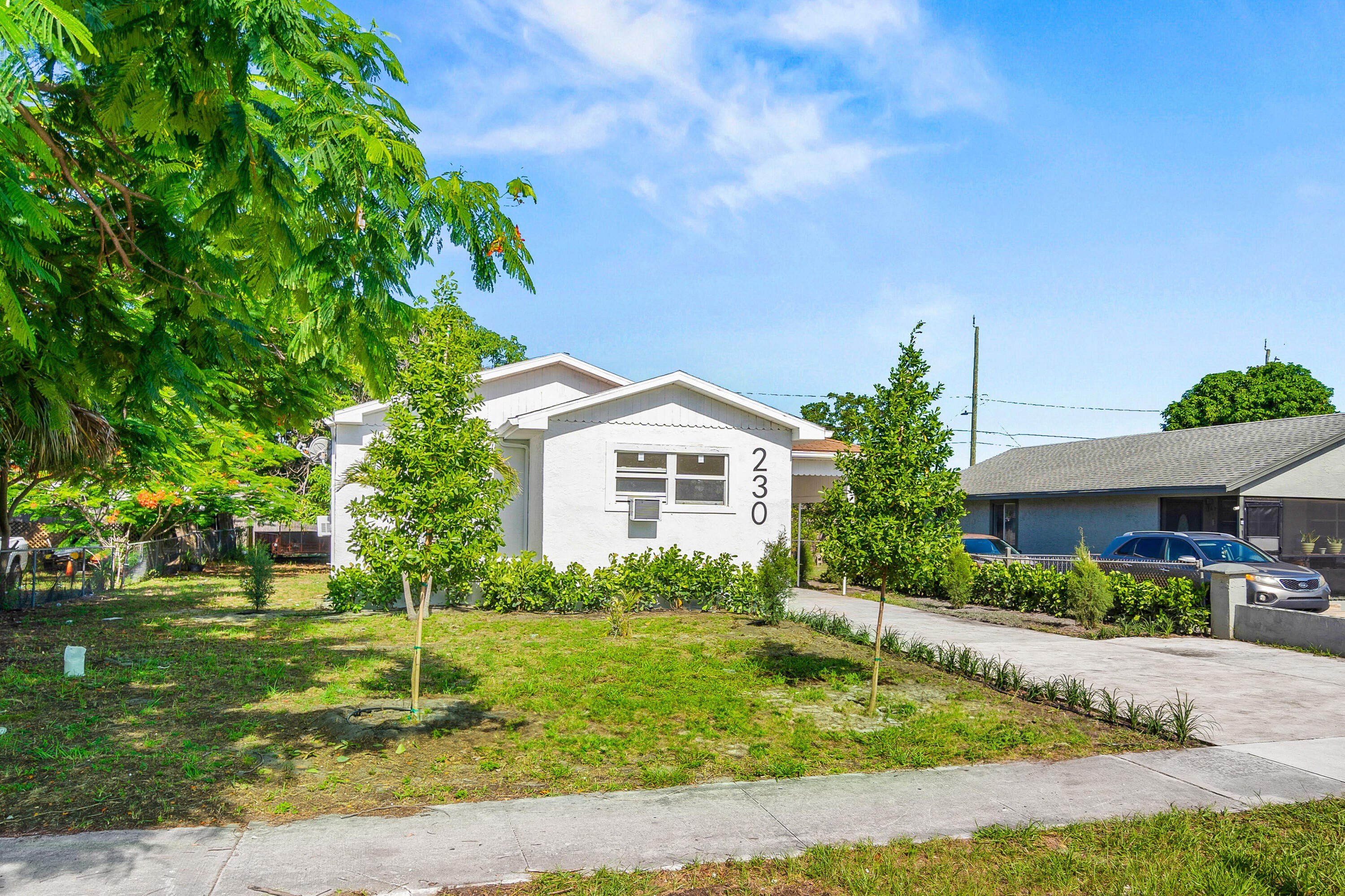 230 SW 6TH Avenue – photo 3