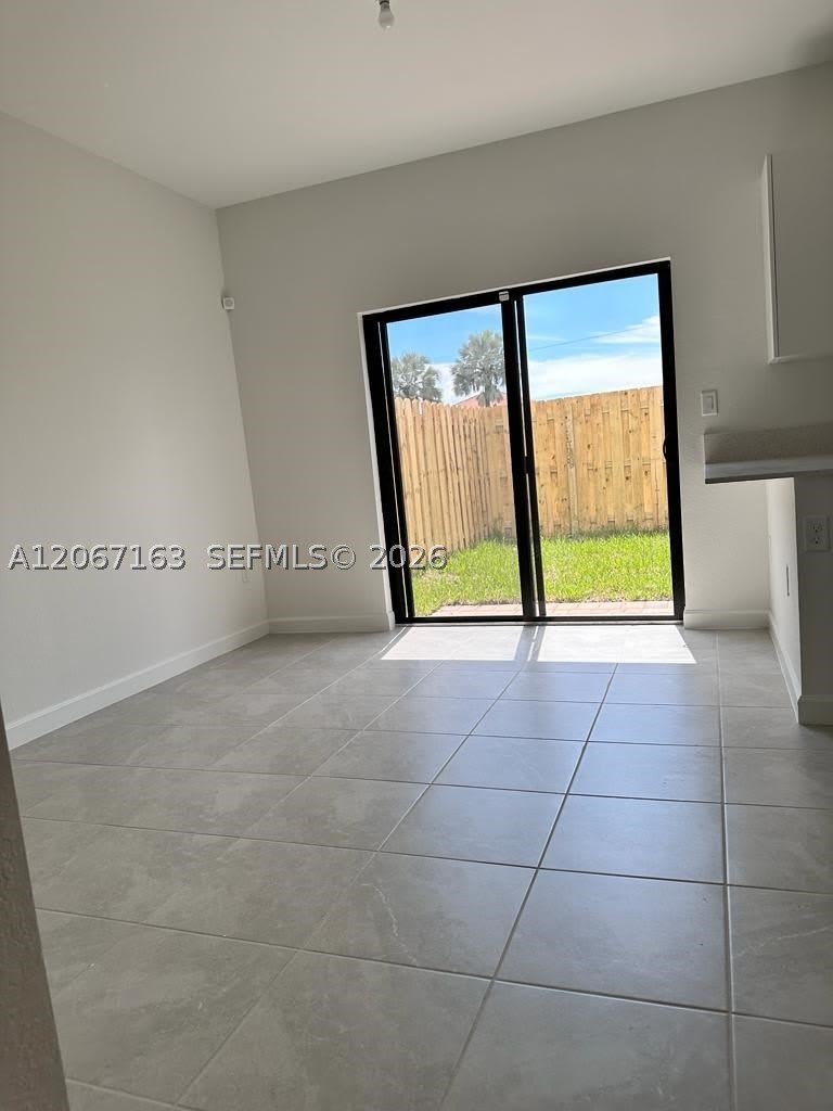 11910 SW 247th Ter – photo 5
