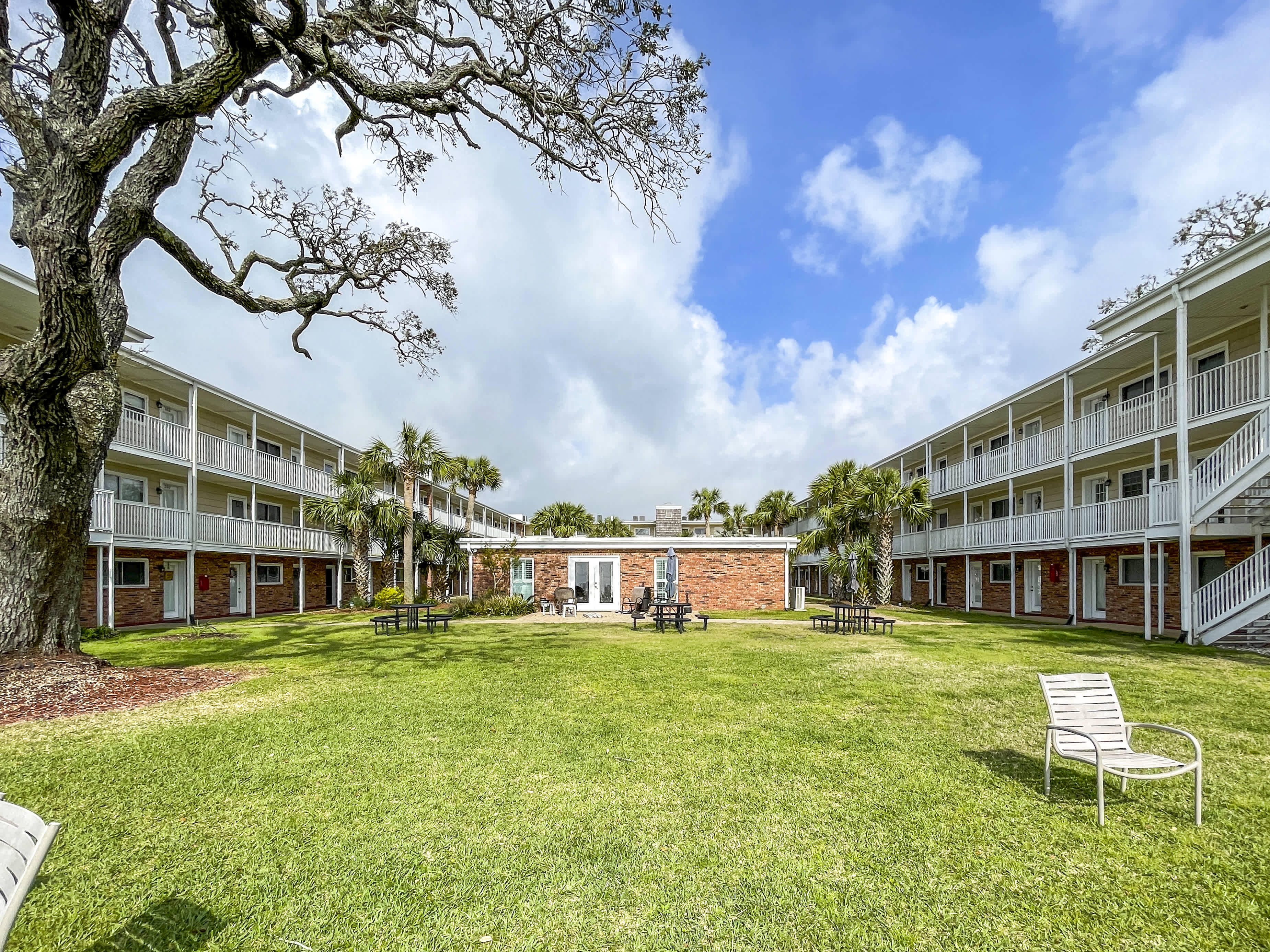 710 Scenic Hwy Apt 219 – photo 4