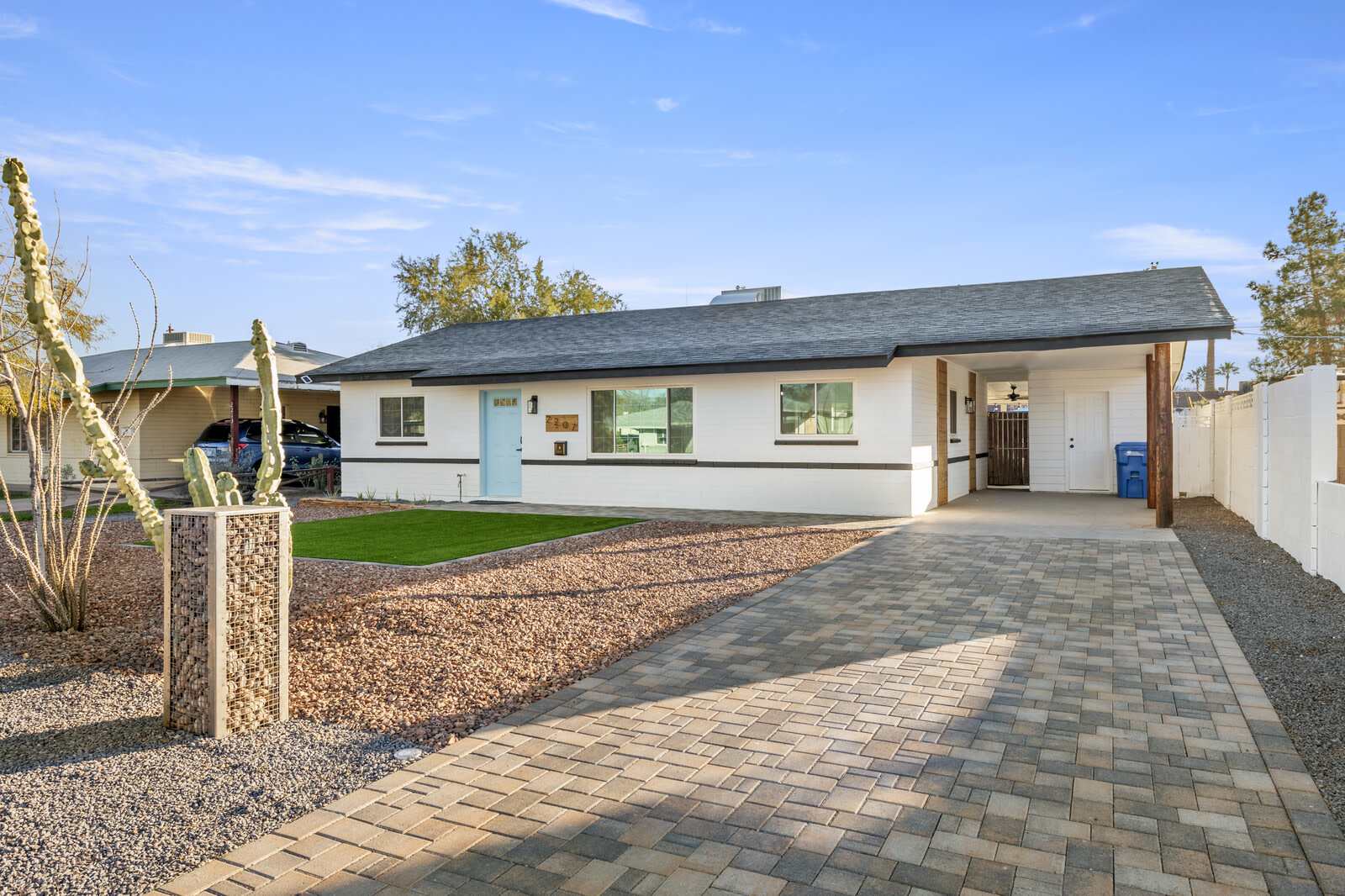 2207 North 28th Place – photo 3
