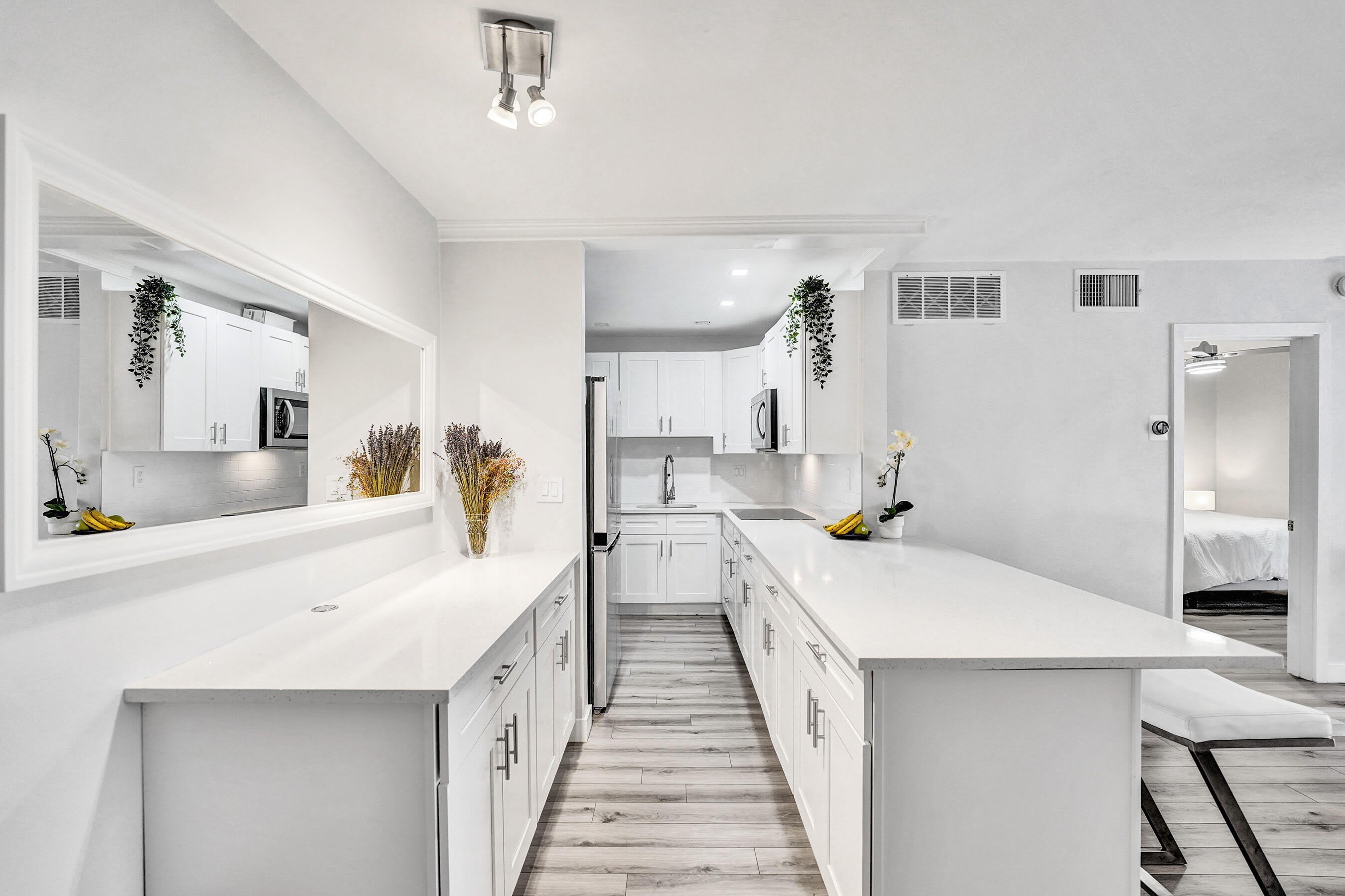3040 NE 16th Avenue – photo 3