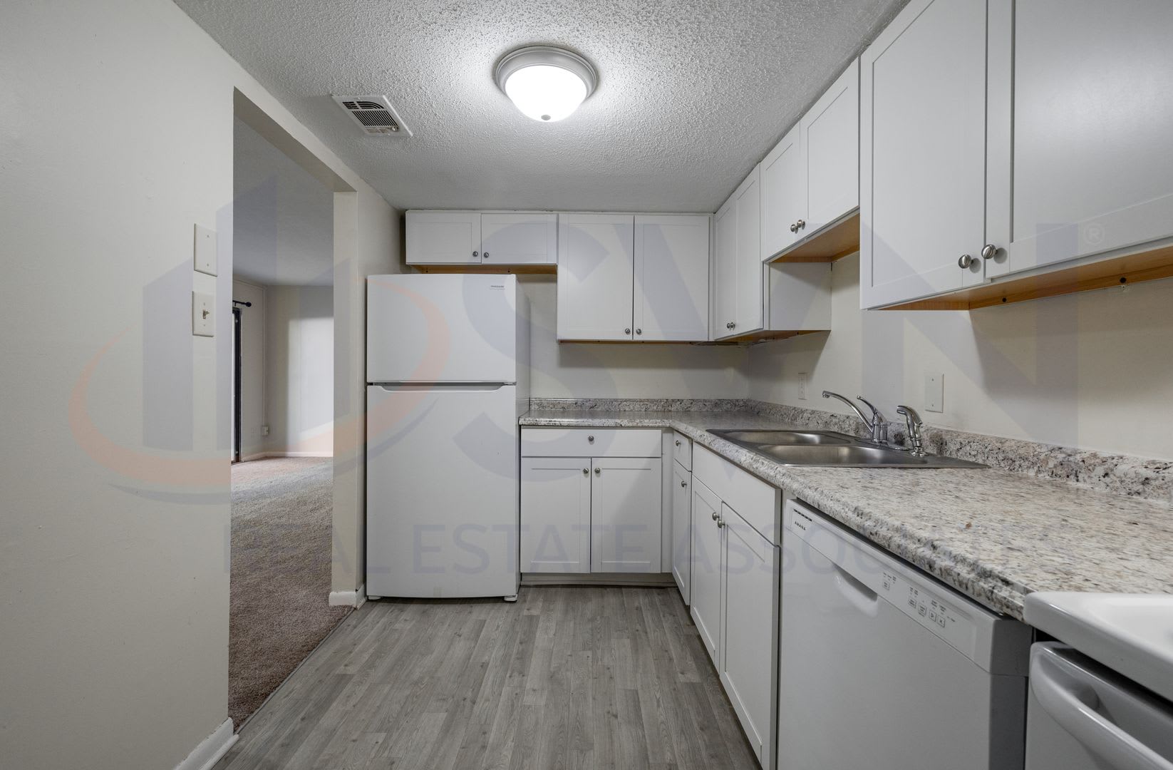 Chapel Hill 2 Bedroom Condo For Rent 104 F Bolinwood Condominiums – photo 2