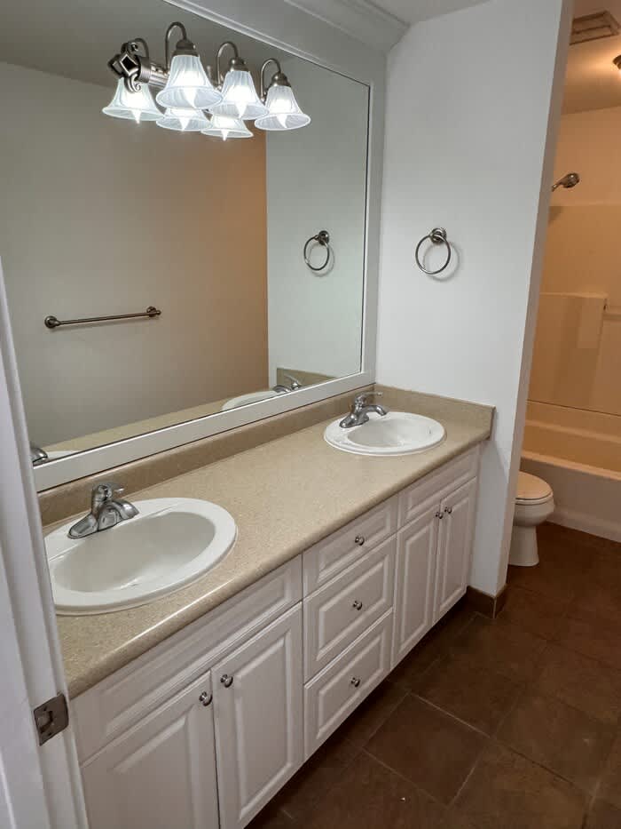 420 Northwest 10th Avenue – photo 5