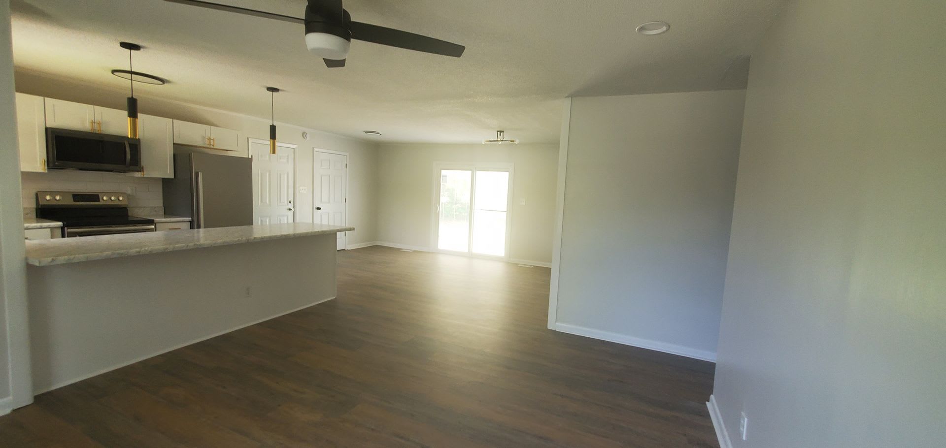 483 Warmsprings Drive ~ Ponderosa – photo 2