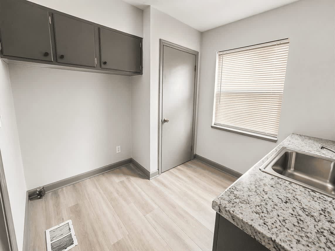 3552 Stanford Pl – photo 3