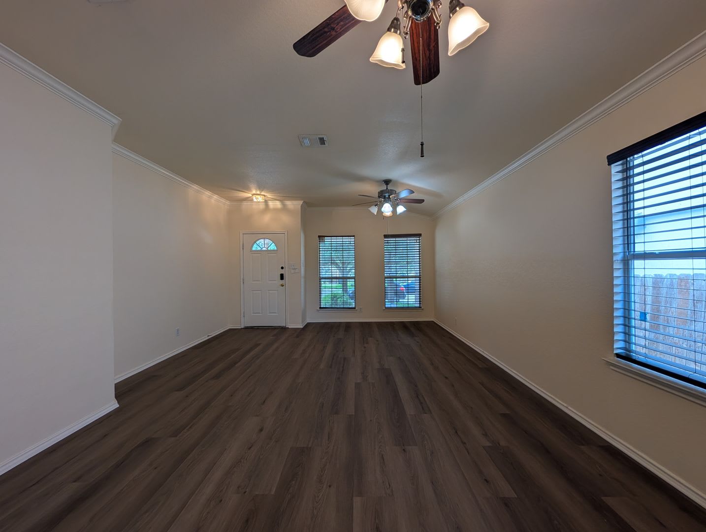 2 Weeks Free Rent ** Dove Crossing 3/2/2 / No Carpet / Fridge Included / Fenced in Yard / NBISD – photo 4