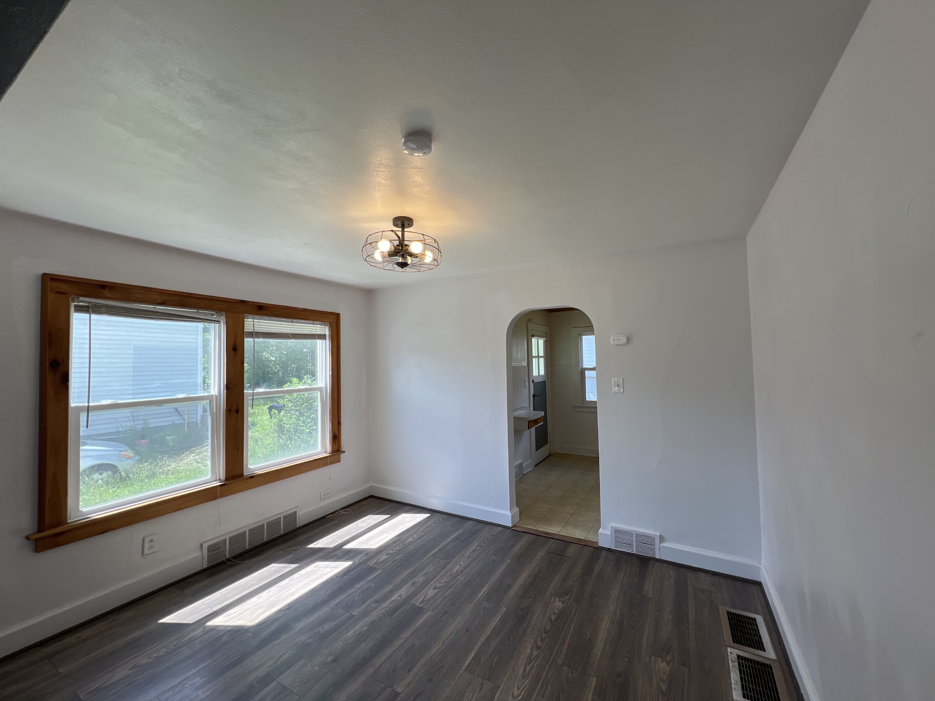 3406 Victory Avenue – photo 2