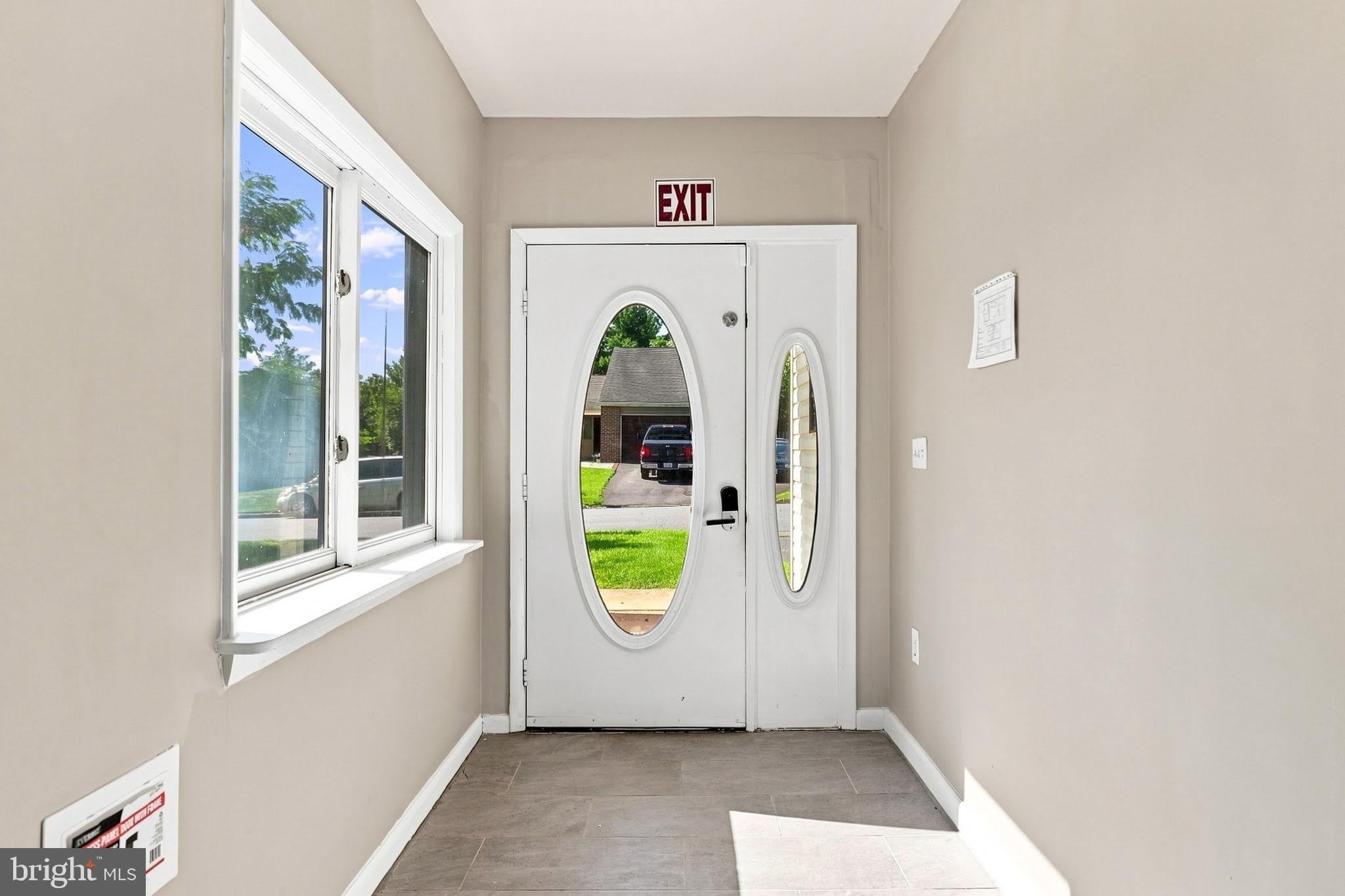 109 BISCAYNE Court – photo 3