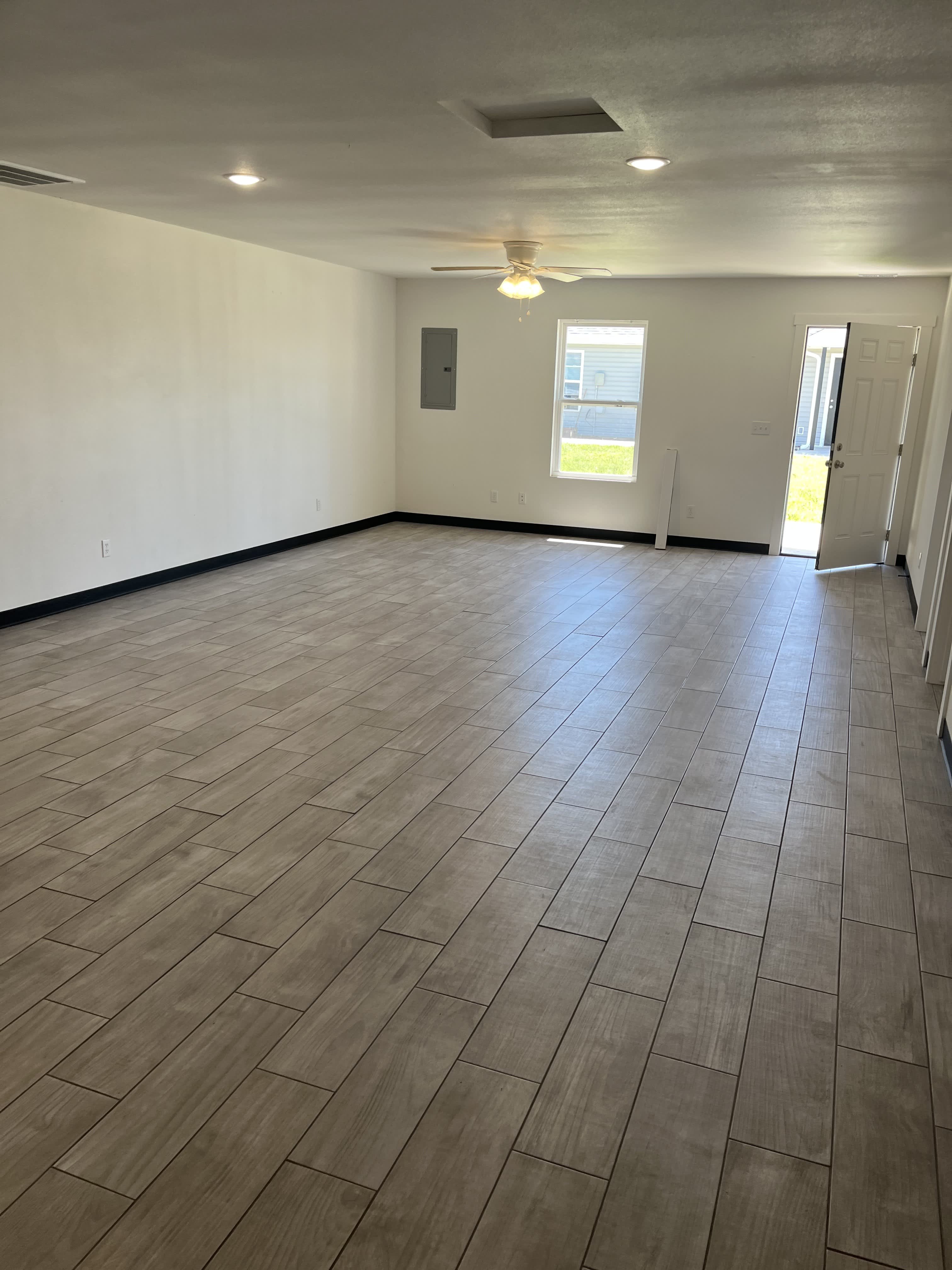 1107 Chica Lane – photo 4