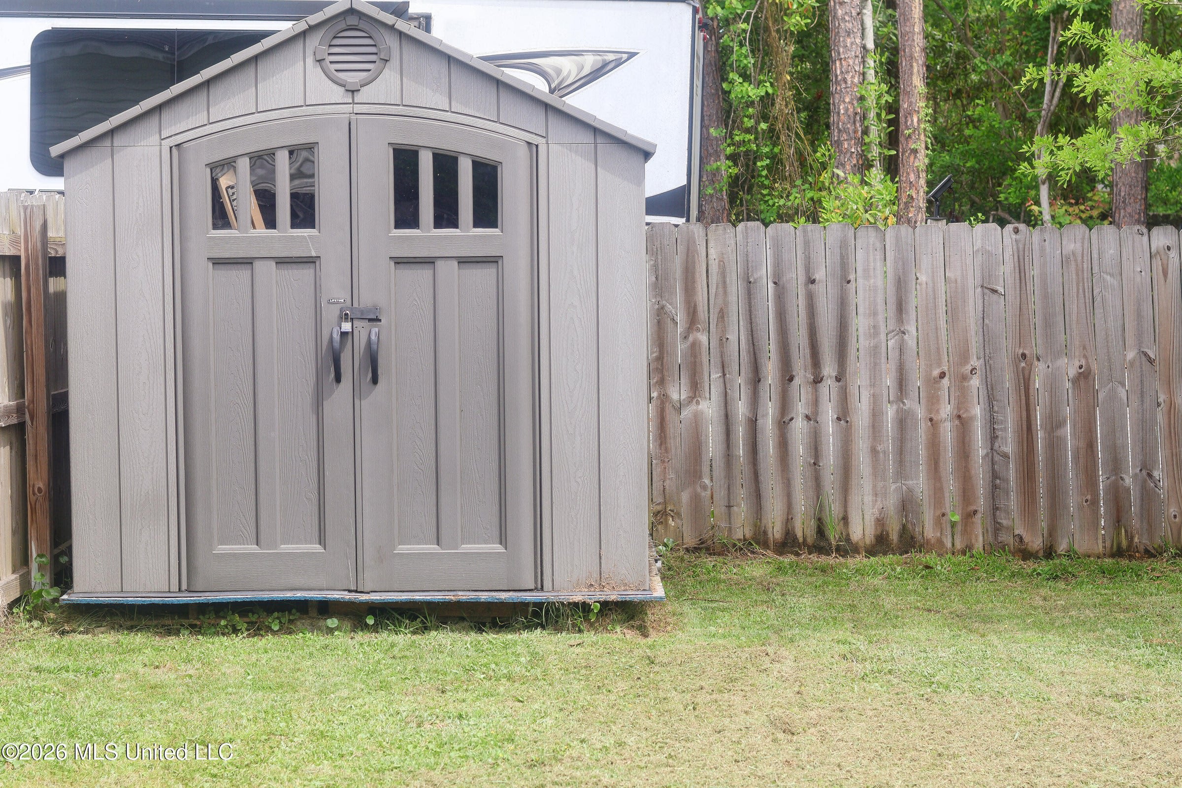 13204 Warren Drive – photo 3