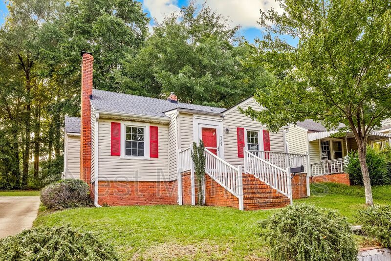 727 Greenland Dr – photo 3