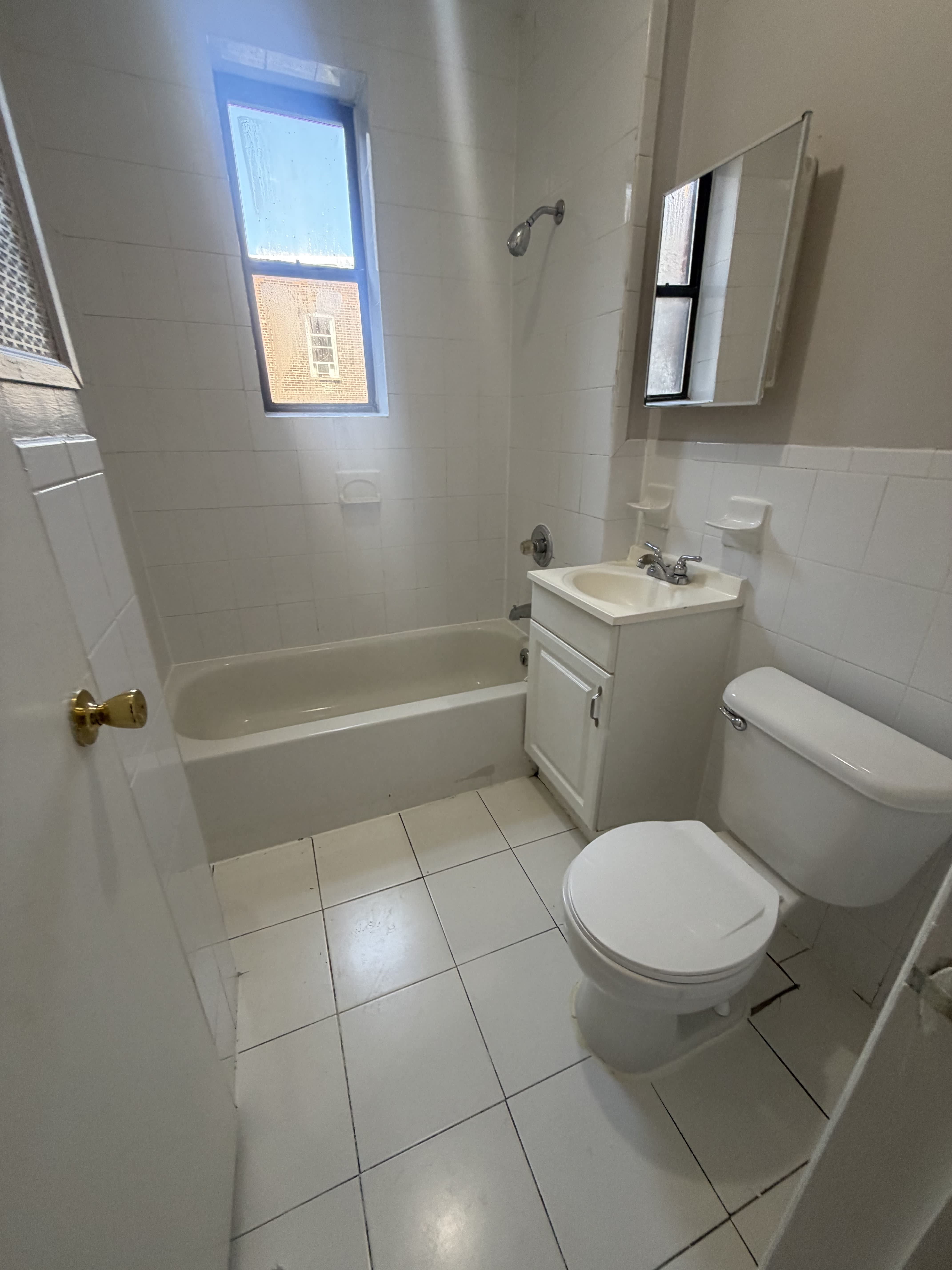 508 67th St – photo 5