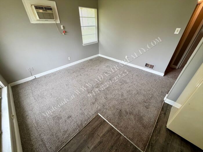 6007 East 153 Terrace – photo 2