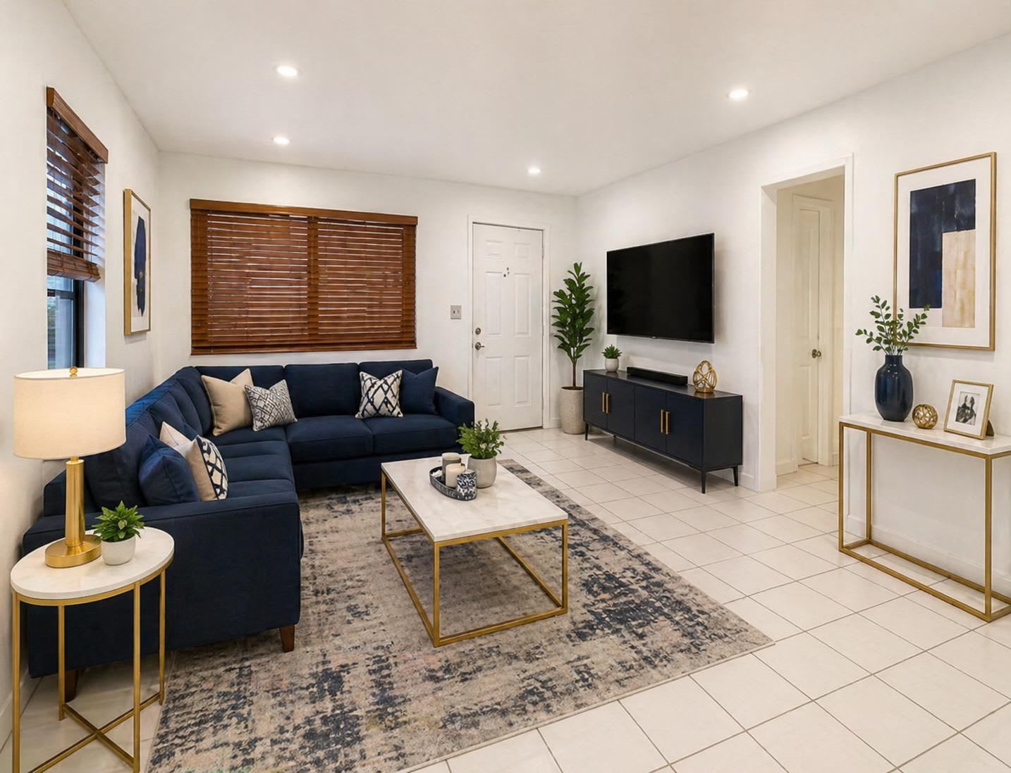 526 East 54th Street – photo 3