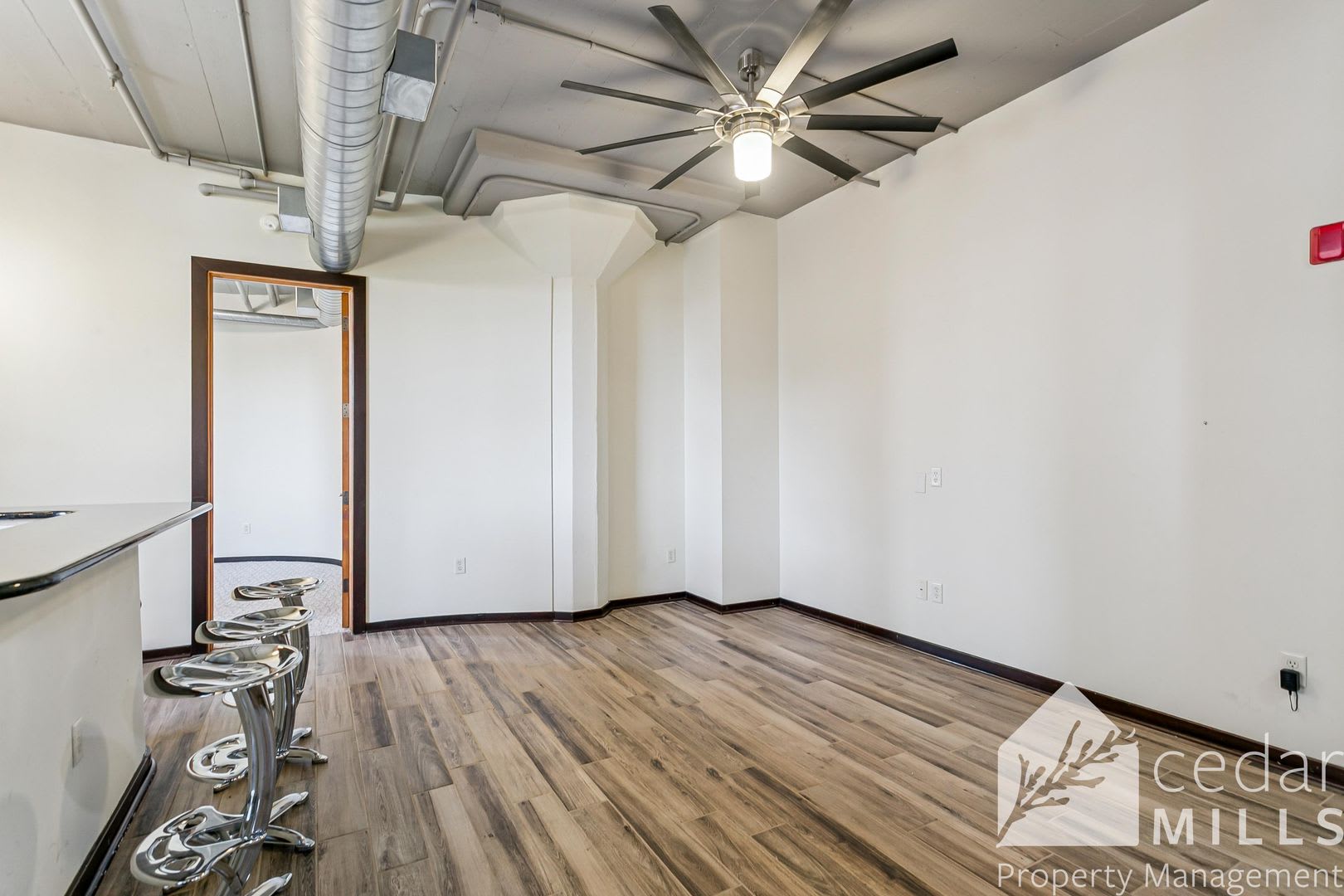 Lofts at St. Francis! 2 bed/2 bath for rent – photo 4