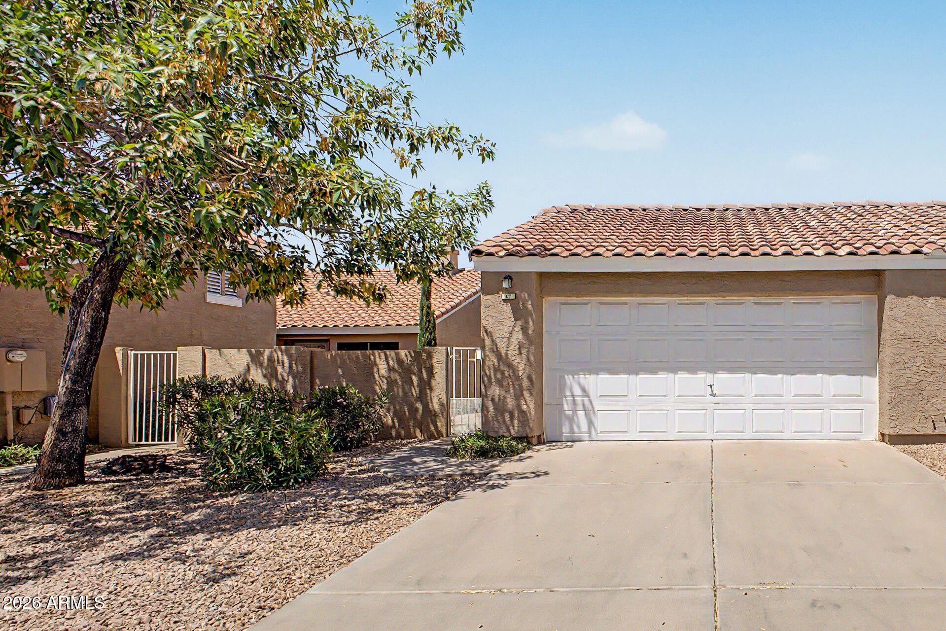 3510 E HAMPTON Avenue – photo 1