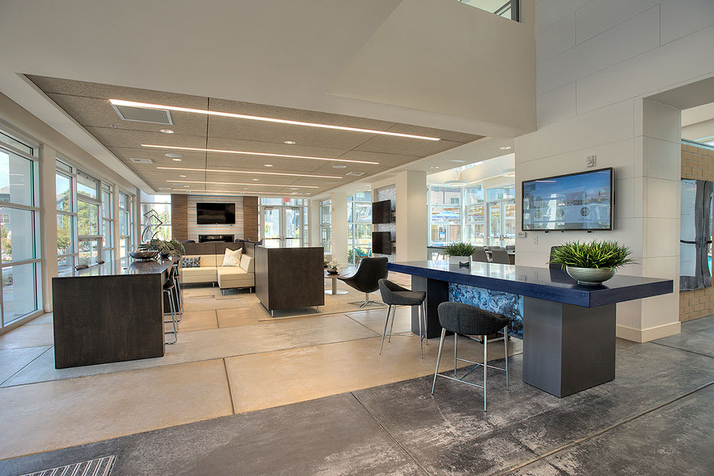 Modern West Sacramento Townhome Near Sutter Health Park Waterfront – photo 2
