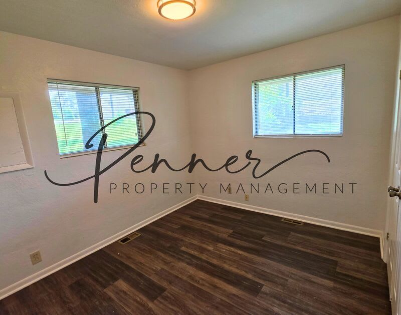 10813 WESTPORT RD – photo 5